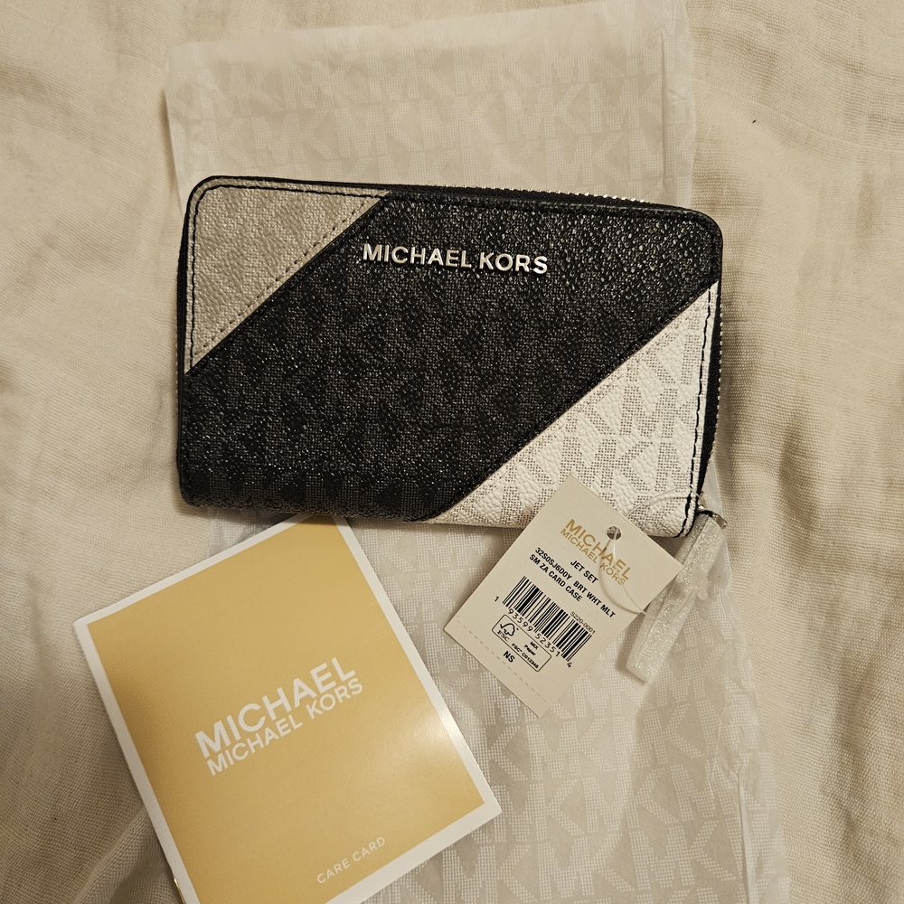 Michael Kors Black and White Wallet